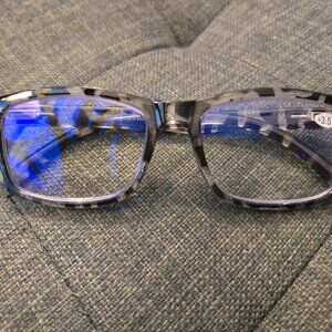 3.5 Reading Glasses Never Worn New Gray Black Tortoise Very Cool